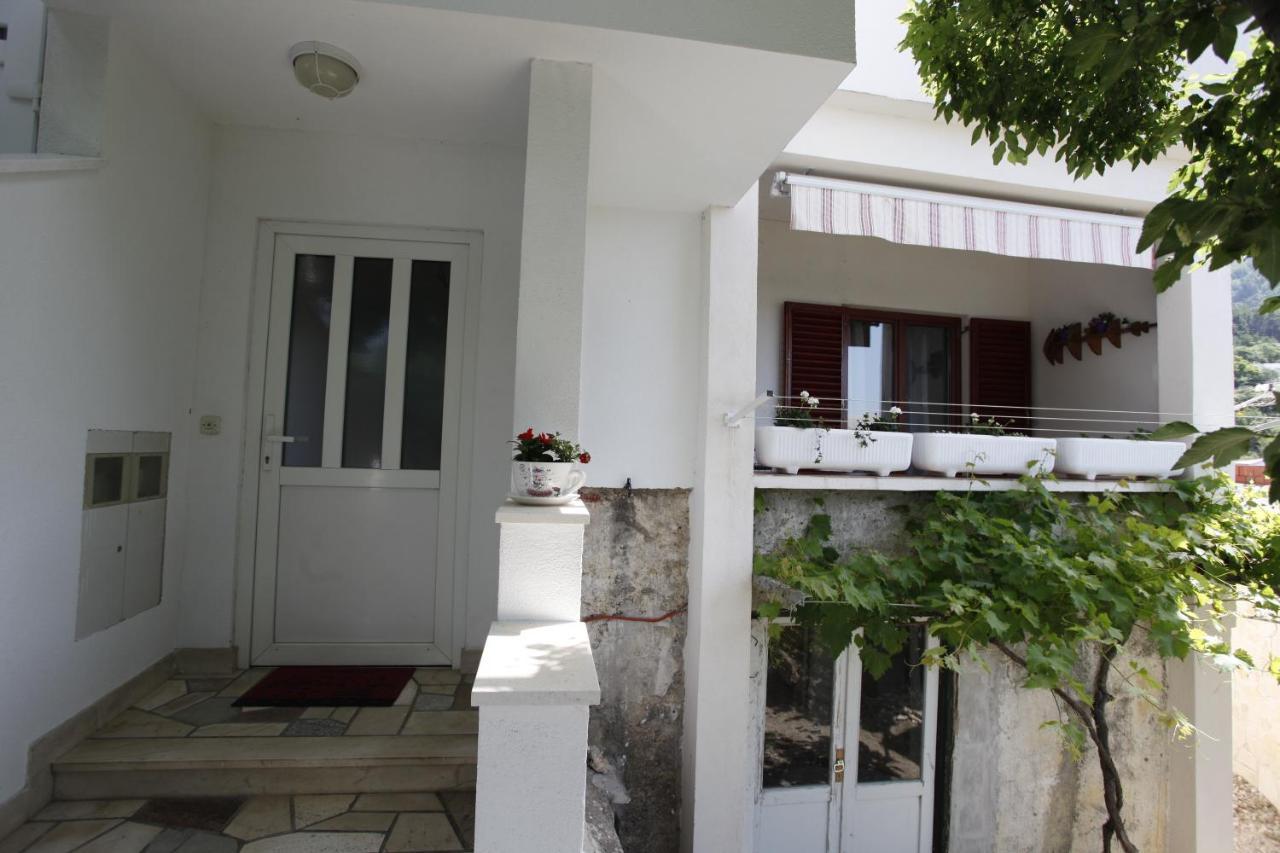 Apartments Rustica Makarska Exteriör bild
