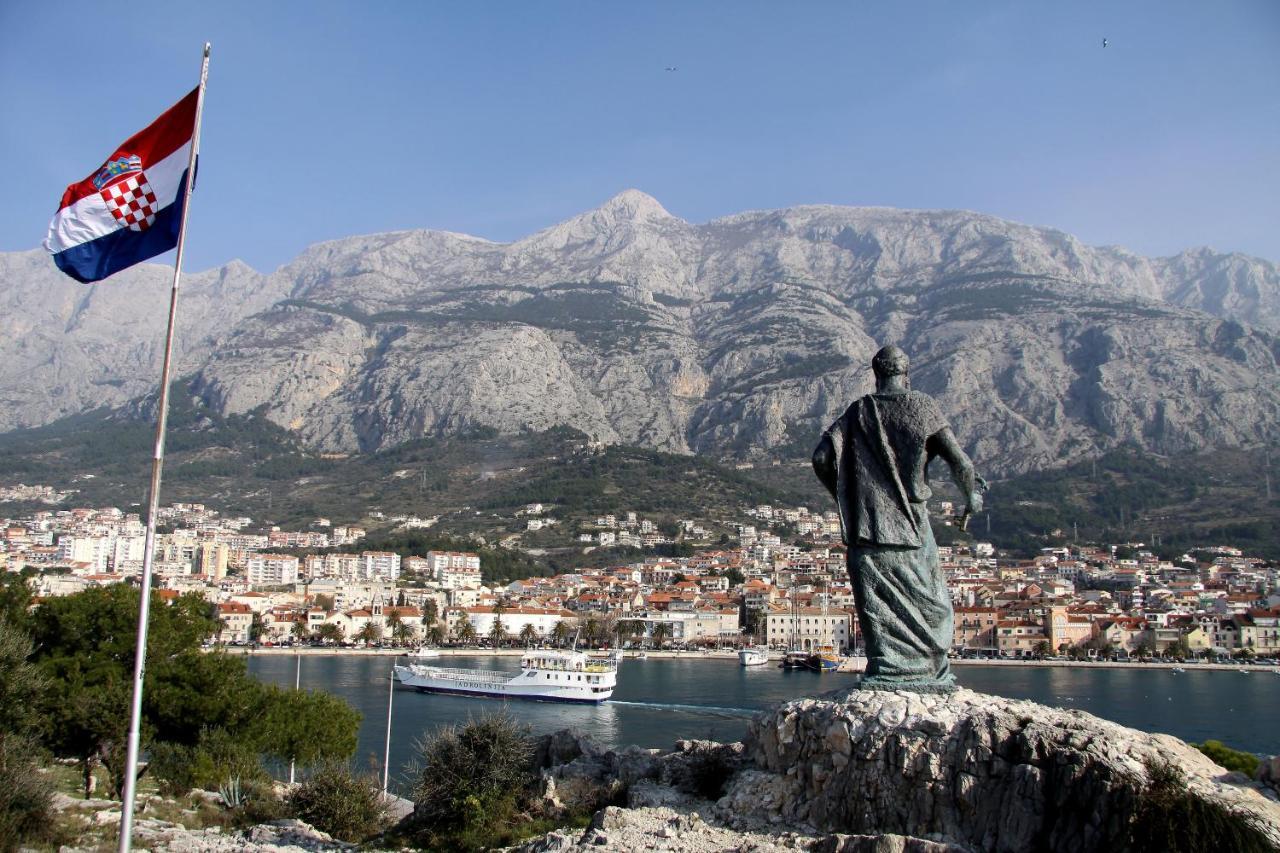 Apartments Rustica Makarska Exteriör bild