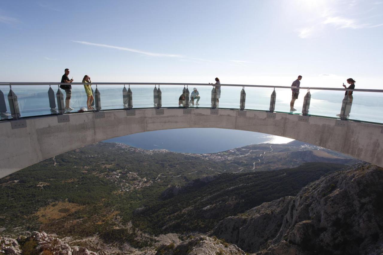 Apartments Rustica Makarska Exteriör bild